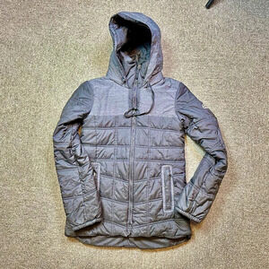 686 Women Uptown Insulator Puffer Snowboarding Jacket Black Grey Size X-Small